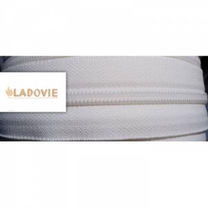 Dây khóa kéo nylon số 8 giá rẻ màu đen hoặc trắng 150 yards