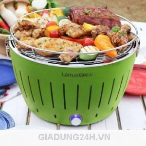 -bếp nướng than hoa , Giữ được vị ngọt, mùi thơm đặc trưng của thực phẩm khi nướng.
- Tiết kiệm thời gian nhóm than, ít khói.
- Ít tiêu hao nhiên liệu, an toàn khi sử dụng, dễ vệ sinh.
- Kiểu dáng đẹp, gọn gàng, tiện lợi khi sử dụng như: đi dã ngoại, du lịch và các hoạt động ngoài trời khác.
