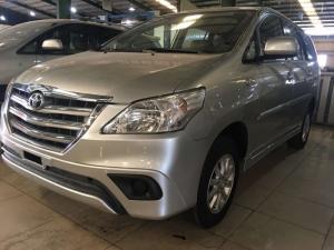 Bán Toyata Innnova sx 11. 2013 màu bạc