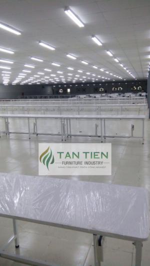 Bàn cắt vải , bàn cắt vải đa năng , bàn ghế may mặc , tủ đựng đồ cho công nhân , bàn kiểm hàng , pallet