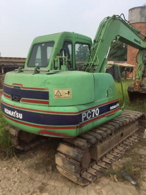 Máy xúc đào bánh xích Komatsu PC60- 7 giá rẻ