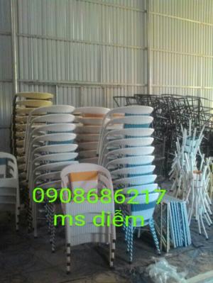ghế mây thông dụng