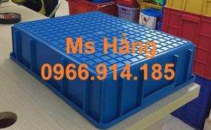 Hộp nhựa B9 đựng hàng hóa, phụ tùng động cơ