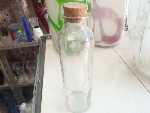 Chai thủy tinh tròn nút bần 350ml
