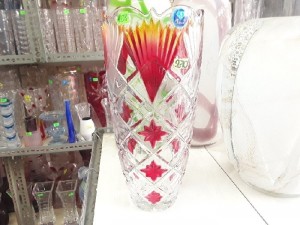 Bình hoa thủy tinh Elegant sò hoa đỏ mờ