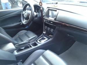 Mazda 6 2.5 đăng ký 9/2015 . Đúng 22.000km bao test hãng . Xe mới 95%.Trang bị full option