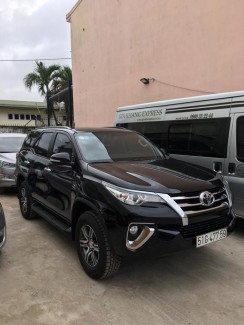 Thuê xe tự lái 7 chỗ sài gòn