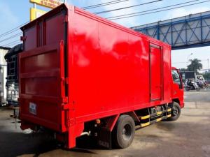 Xe tải isuzu 1.9 tấn bửng nâng trả góp giao xe ngay.