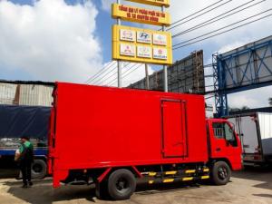 Xe tải isuzu 1.9 tấn bửng nâng - xe tải isuzu 1.9 tấn bửng nâng thùng kín.