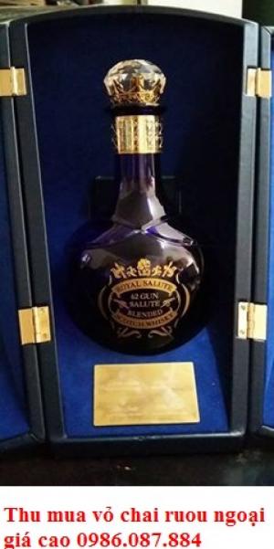 Thu mua Võ Chai Rượu Ngoại Chisvas 21 25 38 maccalan,Xo,Henesy