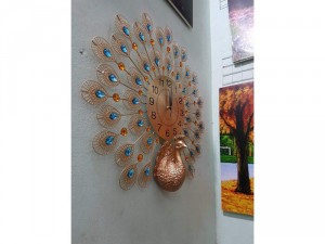 đồng hồ trang trí Công vàng mẫu mới