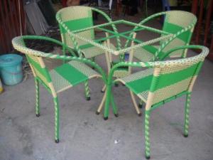 Bàn ghế nhựa giả mây xuất khẩu giá rẻ