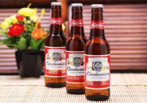 Bia Budweiser 340.000đ