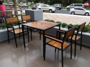 Chuyên sản xuất ô dù cafe, miễn phí vận chuyển toàn quốc giá cực rẻ