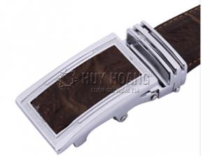 - Da bò được xử lý đúng theo quy trình nên sử dụng càng lâu thì dây nịt sẽ càng mềm mại, dẻo dai, bền màu và tăng độ bóng mịn.