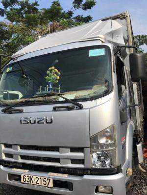 ISUZU thùng kính tải 5.8t. 2008.xe zin may lanh Teo. Thung dai 6.7m.