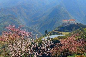 Tour Hà Nội - Sapa - Hạ Long - Tràng An - Bái Đính 6 ngày 5 đêm