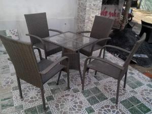 Xả hàng tồn kho bán thanh lý bàn ghế cafe giá rẻ