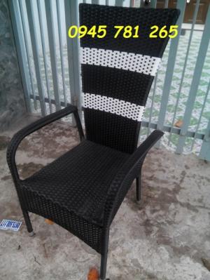 thanh lý bàn ghế nhựa giả mây