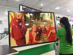 In tranh nghệ thuật đẹp, sắc nét, thành phẩm in tranh chuẩn bị giao khách hàng tại In Kỹ Thuật Số