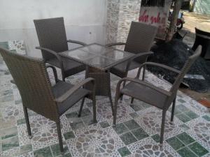 Thu mua bàn ghế cafe cũ giá cao