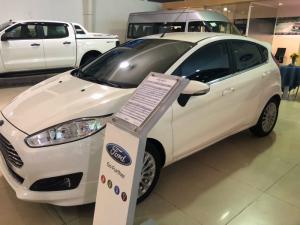 Ford Fiesta 1.0 Ecoboost Trả trước 150 triệu giao xe ngay!