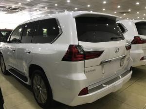 Bán Lexus LX570 2017 nhập trung đông,mới 100%,Full kịch đồ,xe giao ngay.