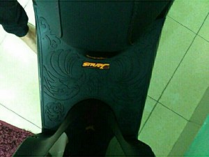 Thảm để chân cao su cho xe ga