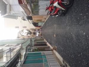 Bán nhà riêng trong hẻm lớn xe hơi ra vào thuận tiện, Diện tích 94,3m2