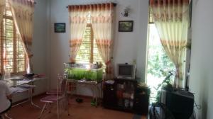 Nhà kiệt ô tô ra vào tận cửa Thích Tịnh Khiết.