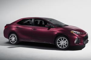 Corolla Altis 1.8 G số tự động hỗ trợ trả góp lên tới 80%