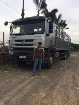 Xe tải thùng 3 chân Chenglong, đời 2017