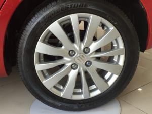 Bán gấp Suzuki Swift 2017 siêu khuyến chỉ trong tháng 11. Tặng kèm nhiều phụ kiện và option theo xe.