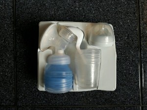 Máy hút sữa bằng tay Avent 3 cốc Via