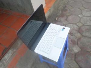 laptop sony sve14, intel core i5 , trắng đẹp, mỏng gọn, hàng chính hãng sony VN