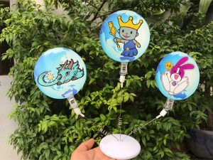 sản xuất wobbler, wobbler để bàn 3 nhánh, wobbler quảng cáo 3 nhánh