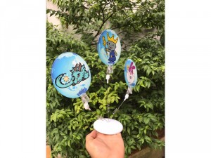 sản xuất wobbler, wobbler để bàn 3 nhánh, wobbler quảng cáo 3 nhánh