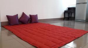 Vải: Cotton
Màu sắc: Như hình
size: 1m4*2m