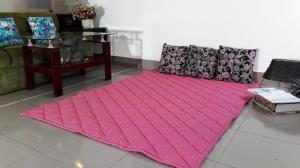 Vải: Cotton
Màu sắc: Như hình
size: 1m4*2m