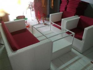 Bàn ghế,sofa nhựa giả mây, ô dù, xích đu dùng cho các công trình quán : cafê,nhà hàng