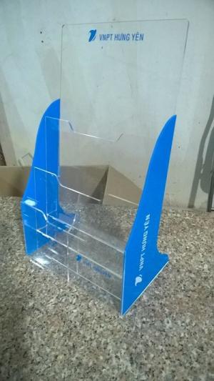 Kệ cardvisit dày bằng mica 11x8 tại quận 4