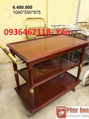 Xe phục vụ ba tầng