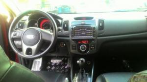Cho thuê xe 7 chỗ tự lái nha trang