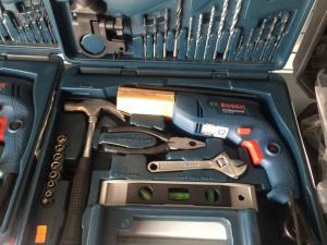 máy khoan bosch GSB 550 SET