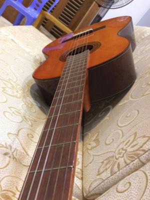 Guitar Classic Yamaha G-70D made in Japan .