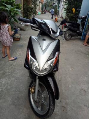 Yamaha Luvias màu nâu 2k12 mới 95% nguyên zin xe đẹp máy êm chạy mạnh vọt lợi xăng lên ga