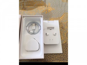 iPhone 8 64GB Fullbox