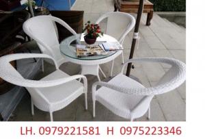 bàn ghế Cần thanh lý gấp nhiều loại bàn ghế cà phê,sofa png lạnh , xích đu , ô dù ,lệch tâm