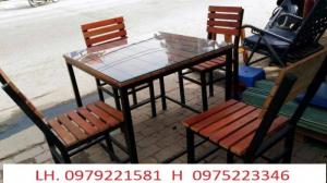 Bàn ghế gỗ nhựa giả mây chúng tôi nhận sản xuất theo yêu cầu khách hàng.