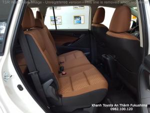 Khuyến Mãi Toyota Innova G số tự động Màu Trắng, Mua Trả Góp 200tr